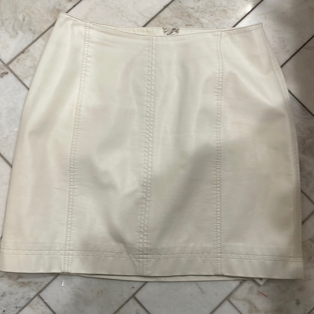 Free people vegan leather mini skirt size 4